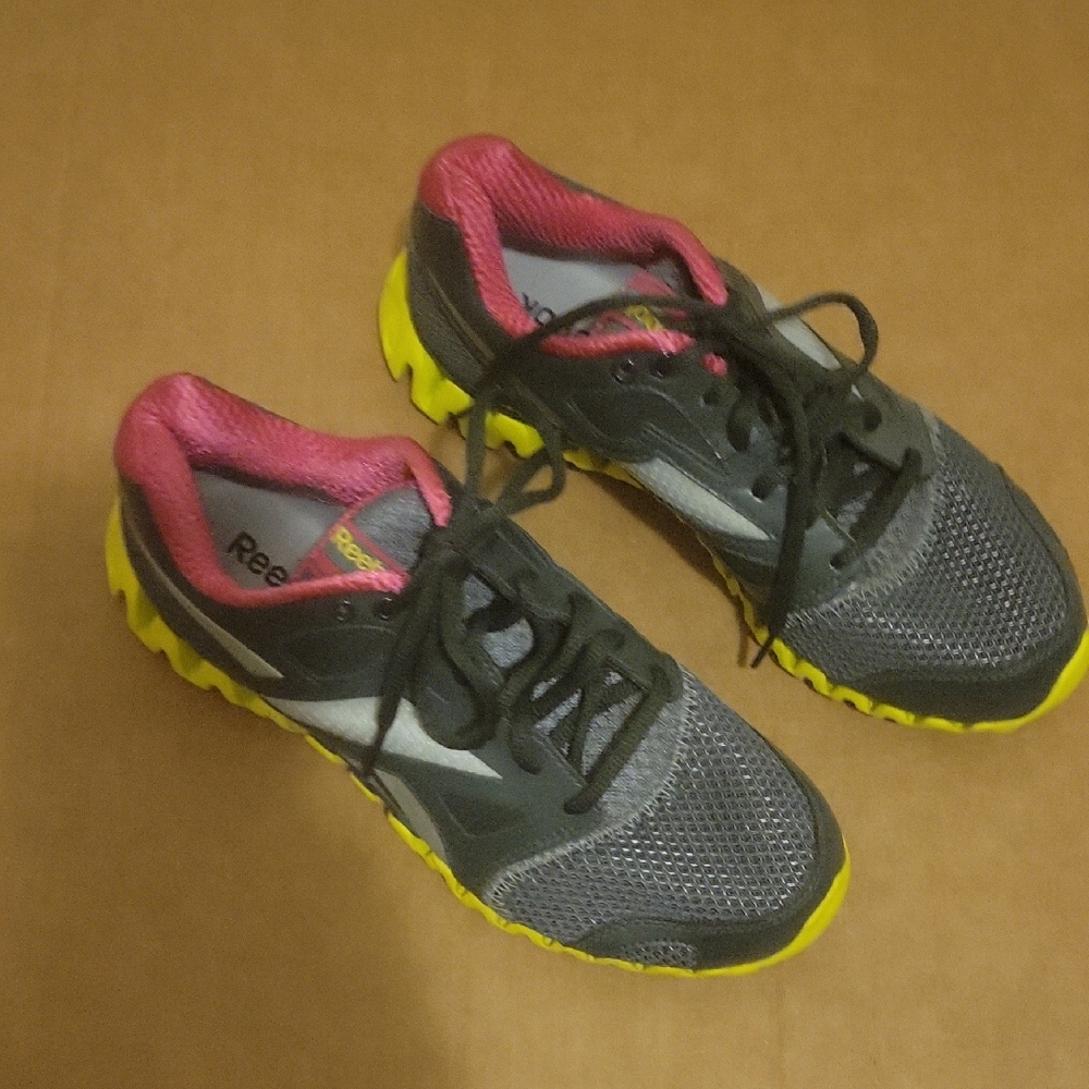 Reebok Girls ZIG NANO Fly 2